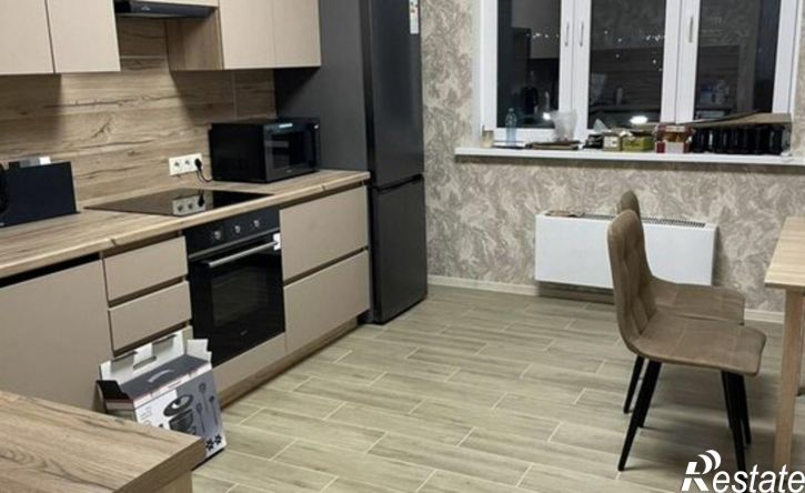 3-комн квартира ул Усачева, 21,  д. 21