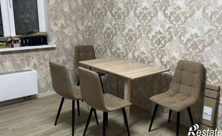 3-комн квартира ул Усачева, 21,  д. 21