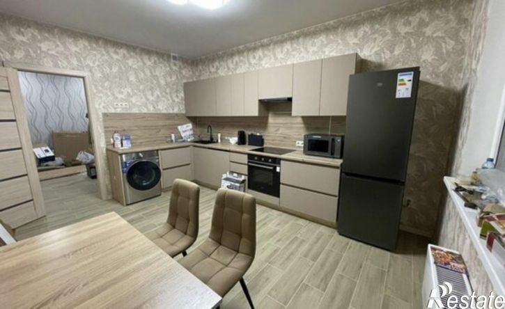 3-комн квартира ул Усачева, 21,  д. 21