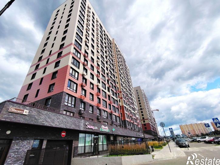 2-комн квартира улица Славского, 10
