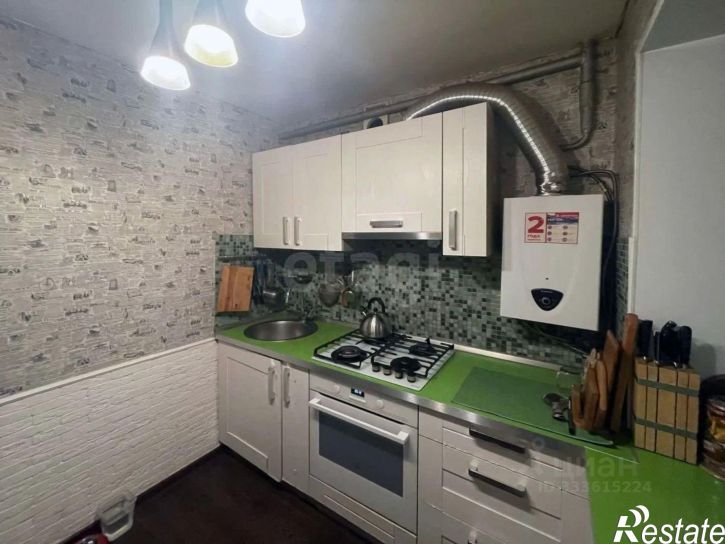 2-комн квартира улица Красных Зорь, 3,  д. 3