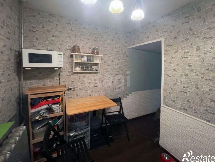 2-комн квартира улица Красных Зорь, 3,  д. 3