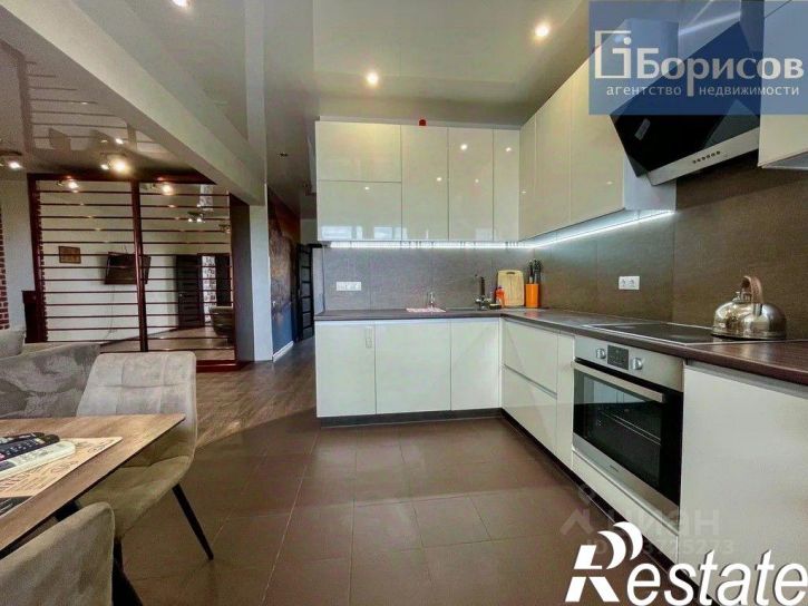 3-комн квартира улица Курчатова, 76,  д. 76