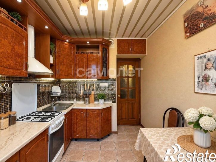 3-комн квартира проспект Маркса, 24,  д. 24
