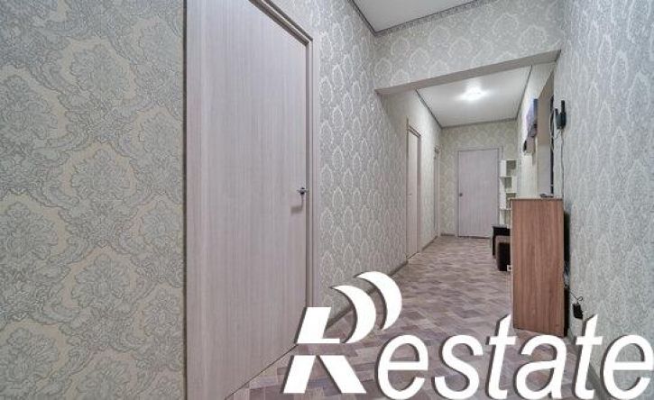 3-комн квартира улица Кутузова, 23,  д. 23