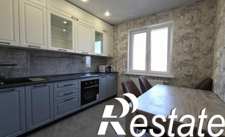 3-комн квартира улица Курчатова, 35/1,  д. 35/1