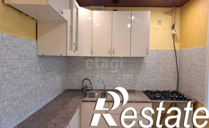 3-комн квартира улица Курчатова, 24,  д. 24