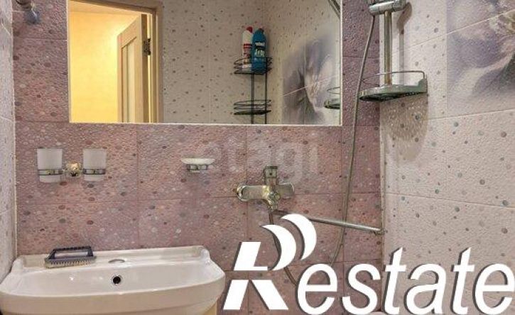 3-комн квартира улица Курчатова, 24,  д. 24